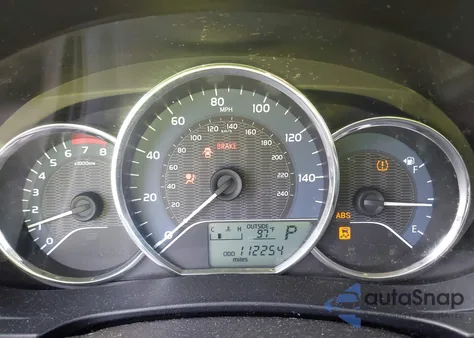 2015 Toyota Corolla L z USA, uszkodzony, nr VIN 2T1BURHE8FC366966